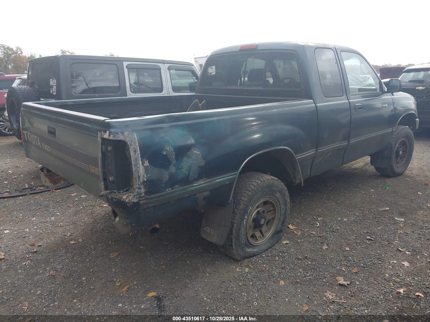 JT4UN24D8T0033084 1996 TOYOTA T100 photo no. 4