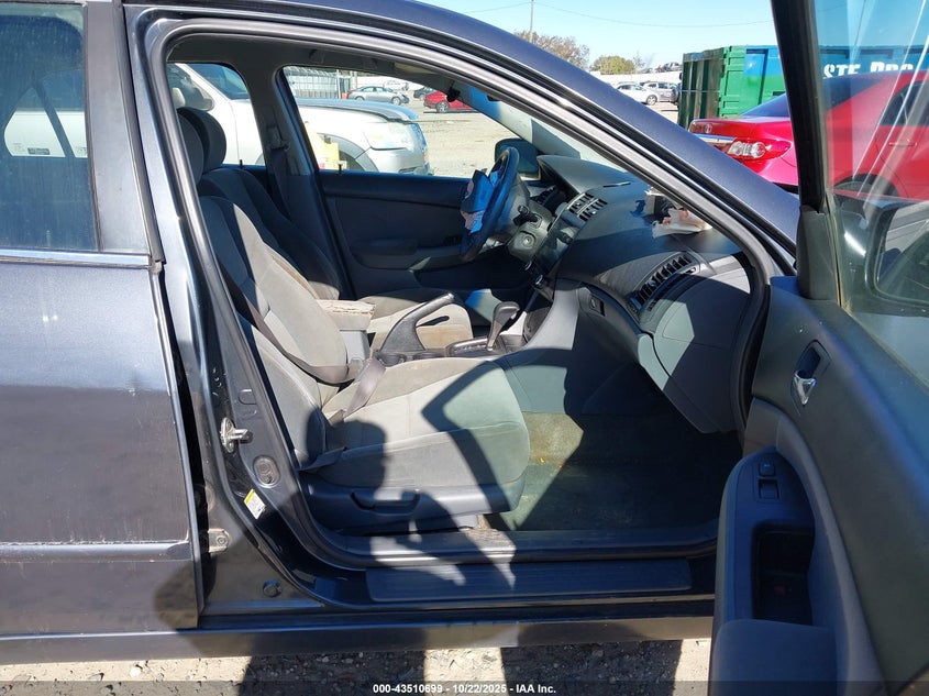 1HGCM66427A084827 2007 HONDA ACCORD photo no. 5