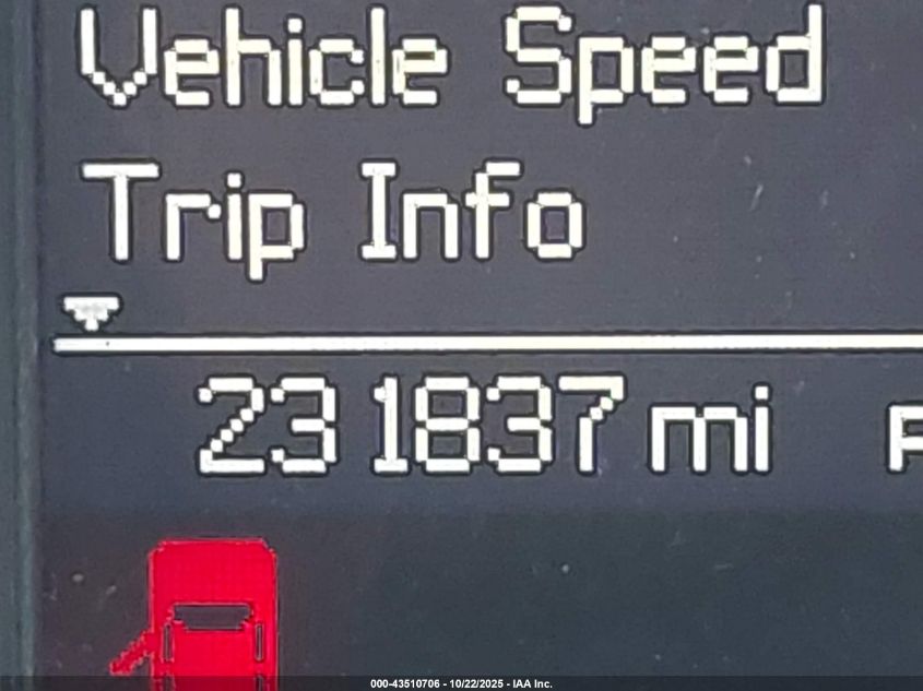 2015 Chrysler Town & Country Touring VIN: 2C4RC1BG8FR663135 Lot: 43510706