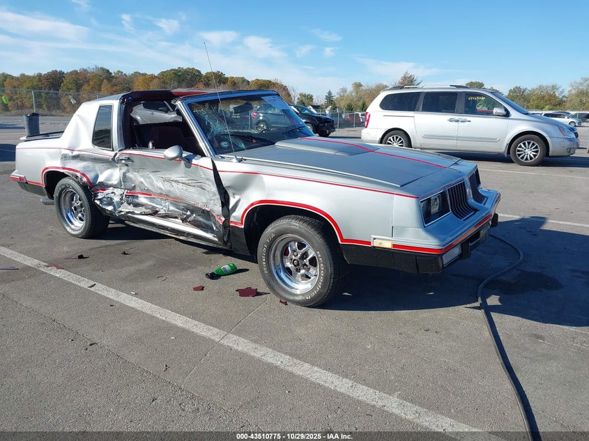 1984 OLDSMOBILE CUTLASS CALAIS Gray VIN: 1G3AK4793EM402069