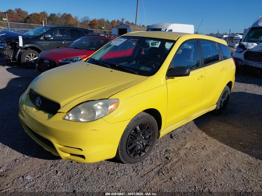 2T1LR32E84C267833 2004 TOYOTA MATRIX photo no. 2