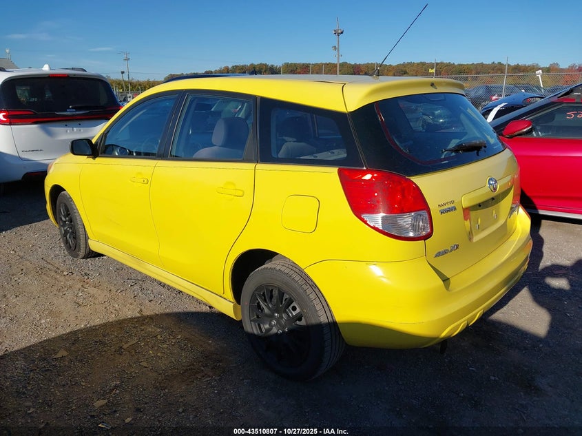 2T1LR32E84C267833 2004 TOYOTA MATRIX photo no. 3