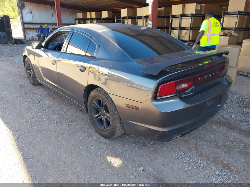 Vin: 2c3cdxbg0dh663742, lot: 44005797, dodge charger se 20133