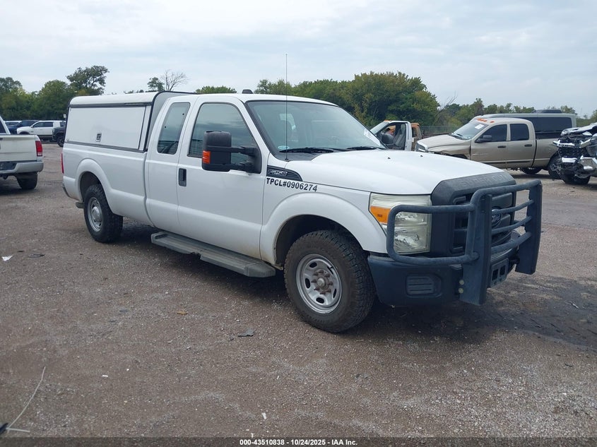 FORD F-250 XL