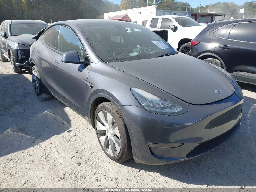 2022 TESLA MODEL Y LONG RANGE DUAL MOTOR ALL-WHEEL DRIVE - 7SAYGAEE4NF400129