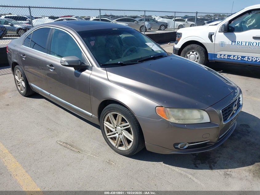 VOLVO S80 3.2