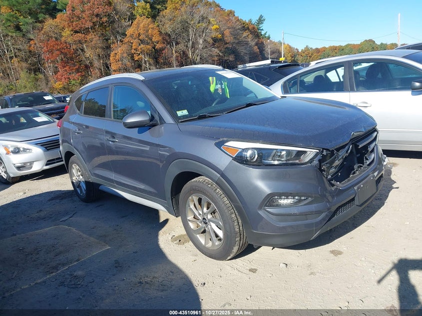 2017 HYUNDAI TUCSON SE - KM8J33A4XHU46438