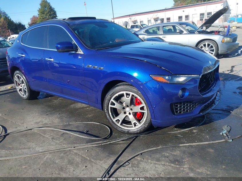 MASERATI LEVANTE S