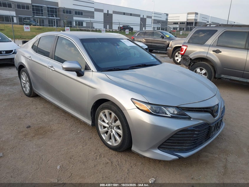 2020 TOYOTA CAMRY LE - 4T1C11AK2LU354305