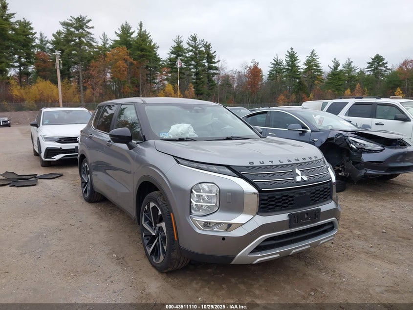 MITSUBISHI OUTLANDER BLACK EDITION S-AWC/SE 2.5 S-AWC/SE LAUNCH EDITION S-AWC