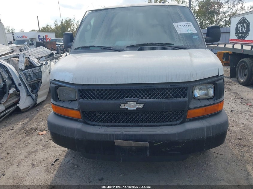 2015 Chevrolet Express 2500 Work Van VIN: 1GCWGFCB9F1132926 Lot: 43511128