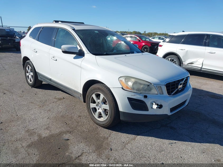 VOLVO XC60 3.2 PREMIER