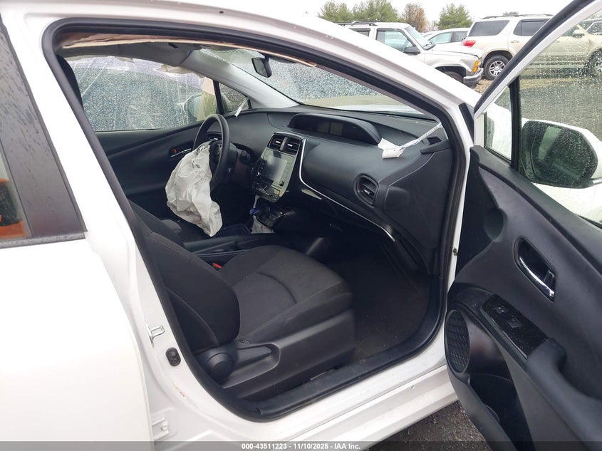 2022 Toyota Prius Le