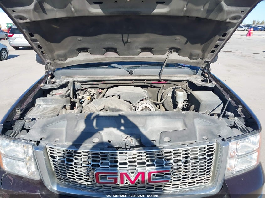 1GTEC19JX8Z286056 2008 GMC SIERRA photo no. 10