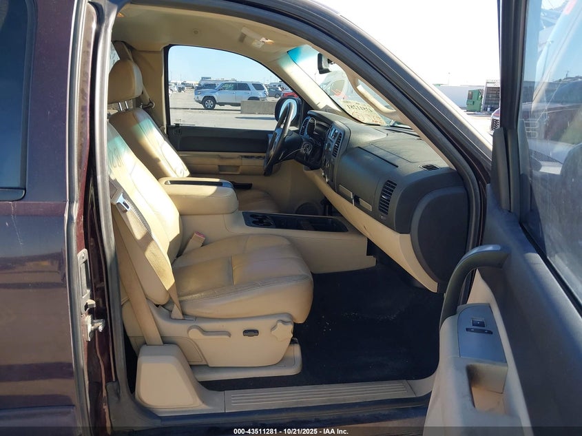 1GTEC19JX8Z286056 2008 GMC SIERRA photo no. 5