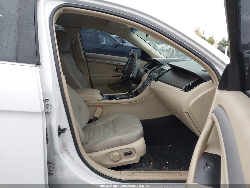 1FAHP2D82GG148376 2016 FORD TAURUS photo no. 5