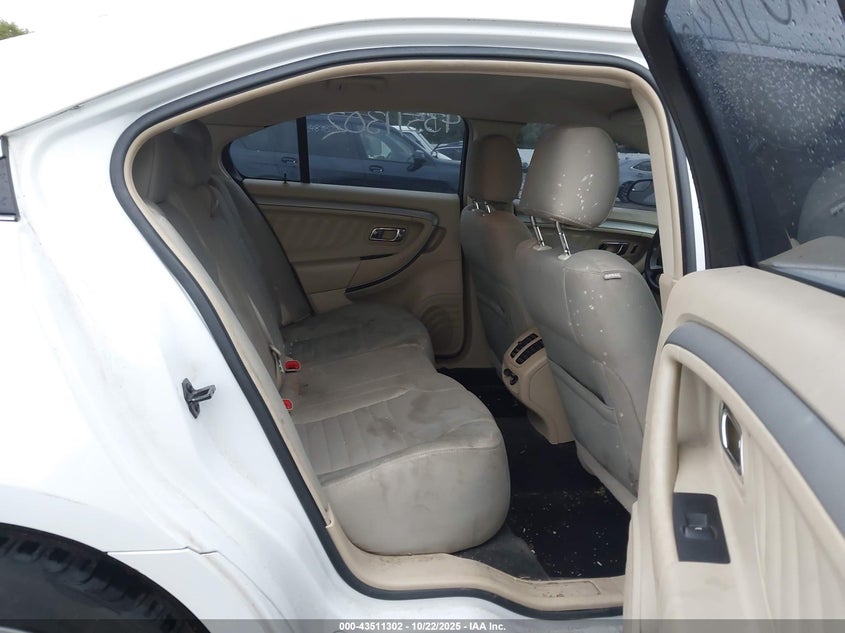 1FAHP2D82GG148376 2016 FORD TAURUS photo no. 8