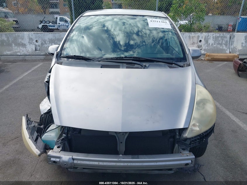 JHMGD386X8S053459 2008 HONDA FIT photo no. 12