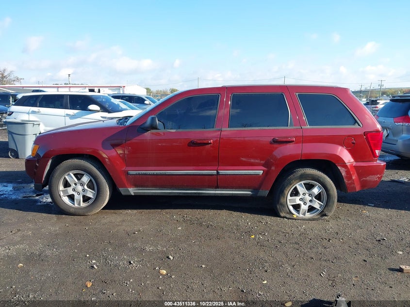 2007 Jeep Grand Cherokee Laredo VIN: 1J8GR48K57C581658 Lot: 43511336