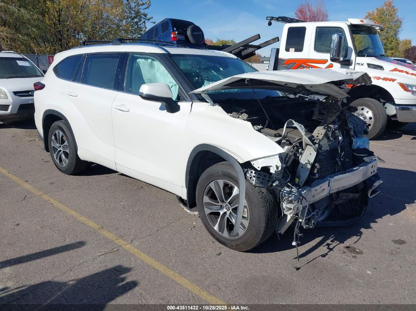 TOYOTA HIGHLANDER XLE