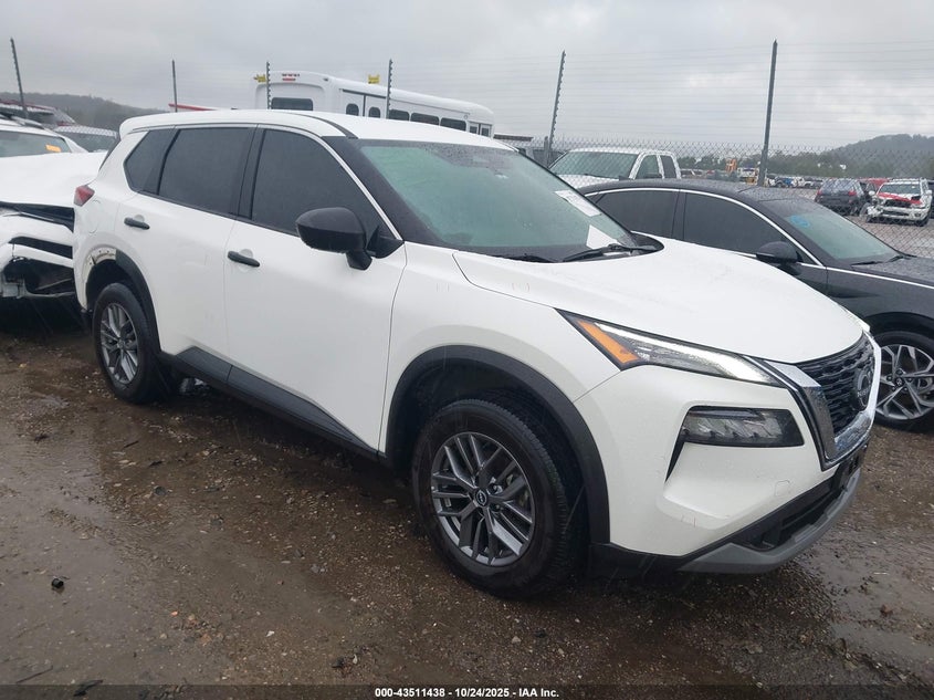 NISSAN ROGUE S INTELLIGENT AWD