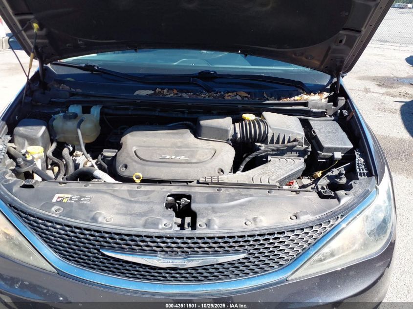 2017 Chrysler Pacifica Touring VIN: 2C4RC1DG6HR552518 Lot: 43511501