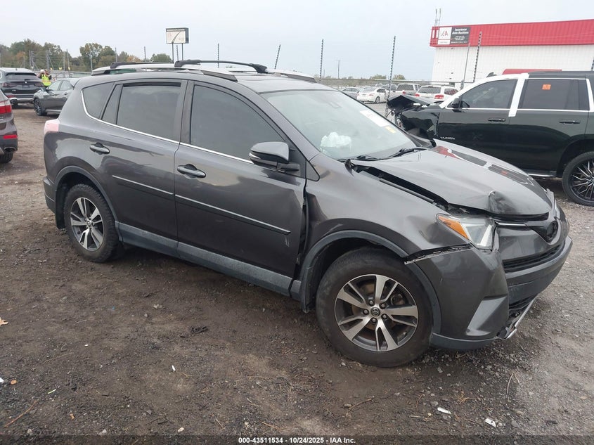 2017 TOYOTA RAV4 XLE - 2T3RFREV9HW635885