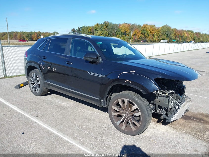 VOLKSWAGEN ATLAS CROSS SPORT 3.6L V6 SEL R-LINE