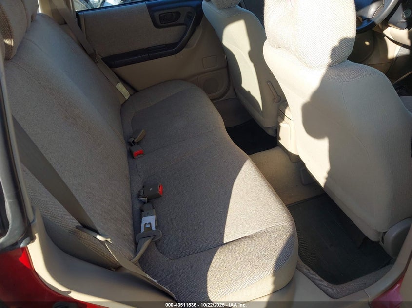 2001 Subaru Forester L VIN: JF1SF63551H763318 Lot: 43511536