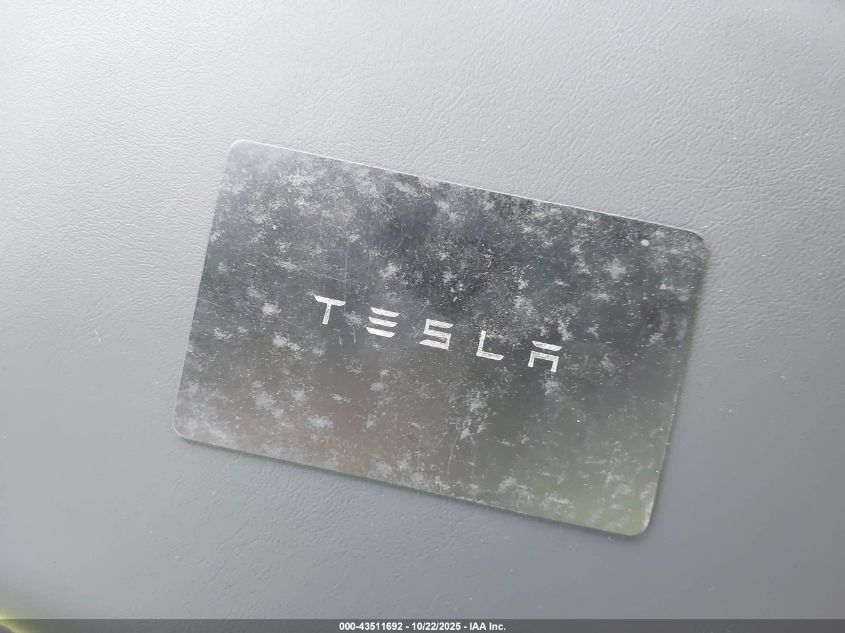 2023 Tesla Model Y Awd/Long Range Dual Motor All-Wheel Drive VIN: 7SAYGDEE9PA060512 Lot: 43511692