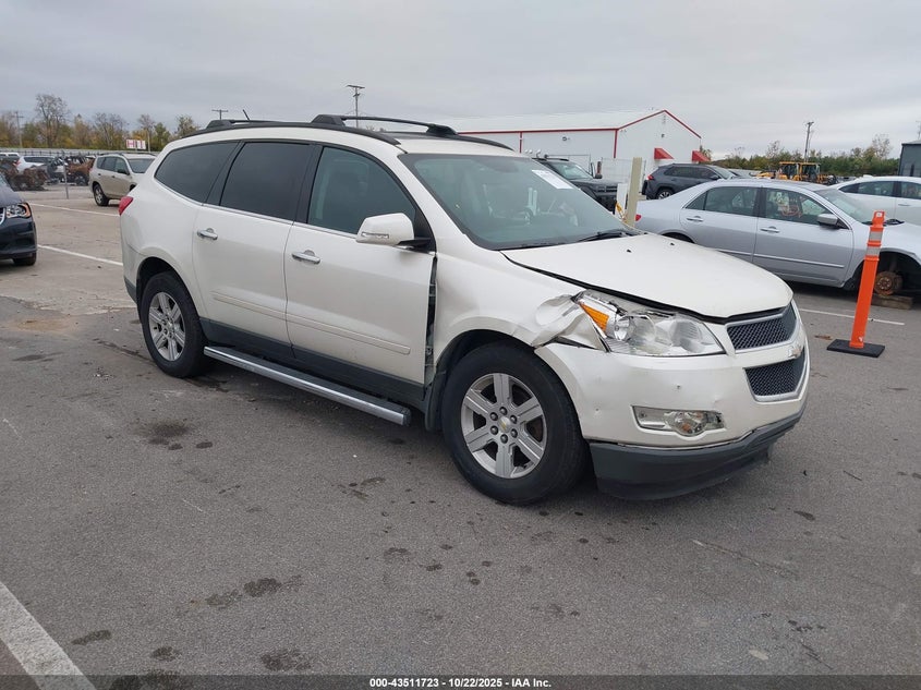 CHEVROLET TRAVERSE 2LT