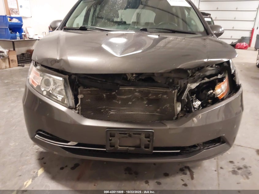 5FNRL5H31GB155856 2016 HONDA ODYSSEY photo no. 6