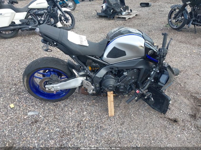 2022 Yamaha Mt09 D VIN: JYARN72E6NA000978 Lot: 43511844