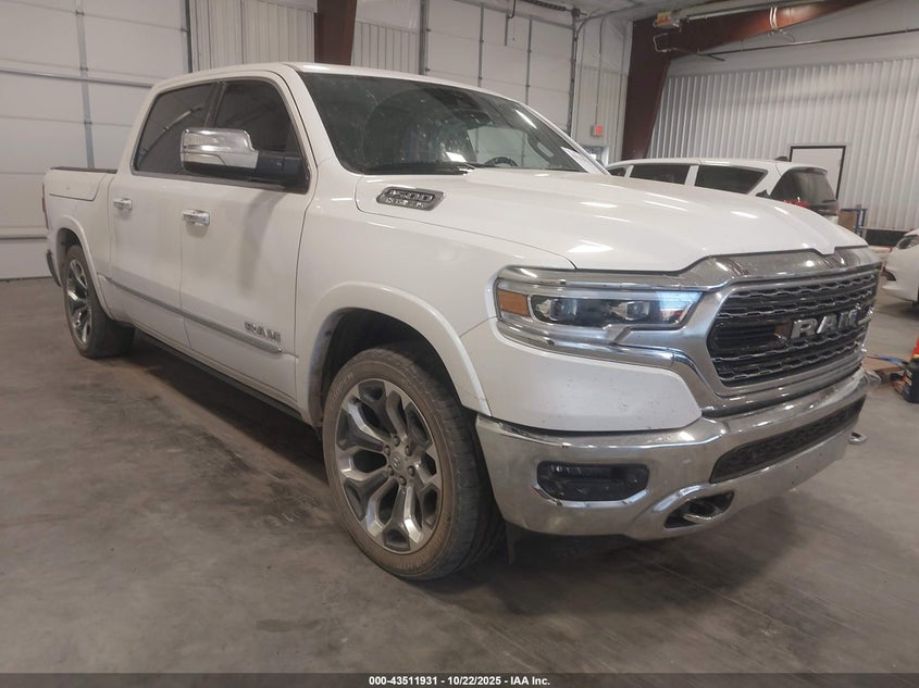 2020 RAM 1500 LIMITED  4X4 5'7 BOX - 1C6SRFHT4LN345739