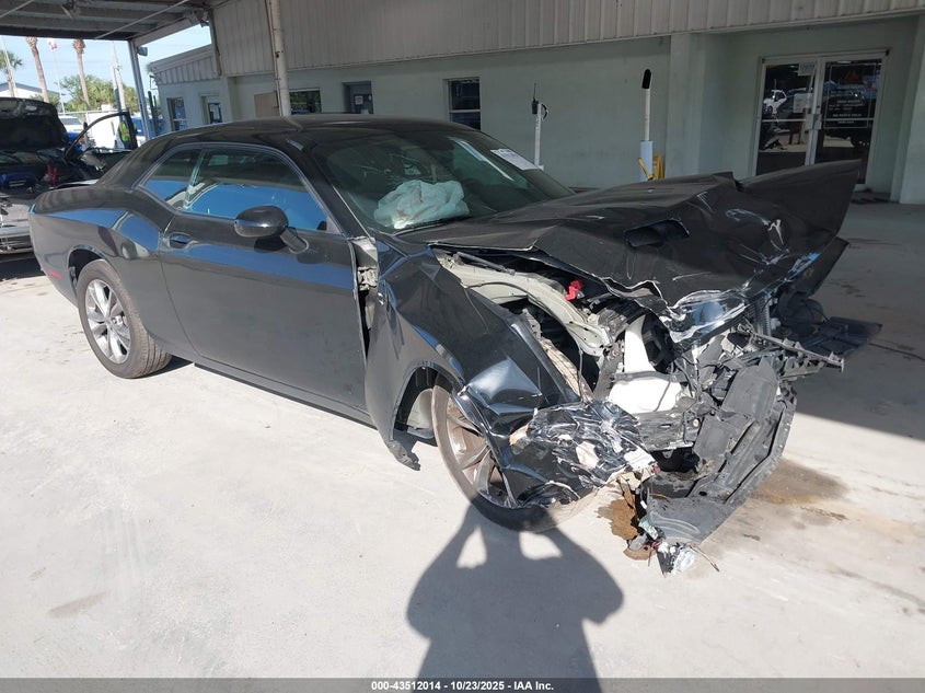 DODGE CHALLENGER SXT