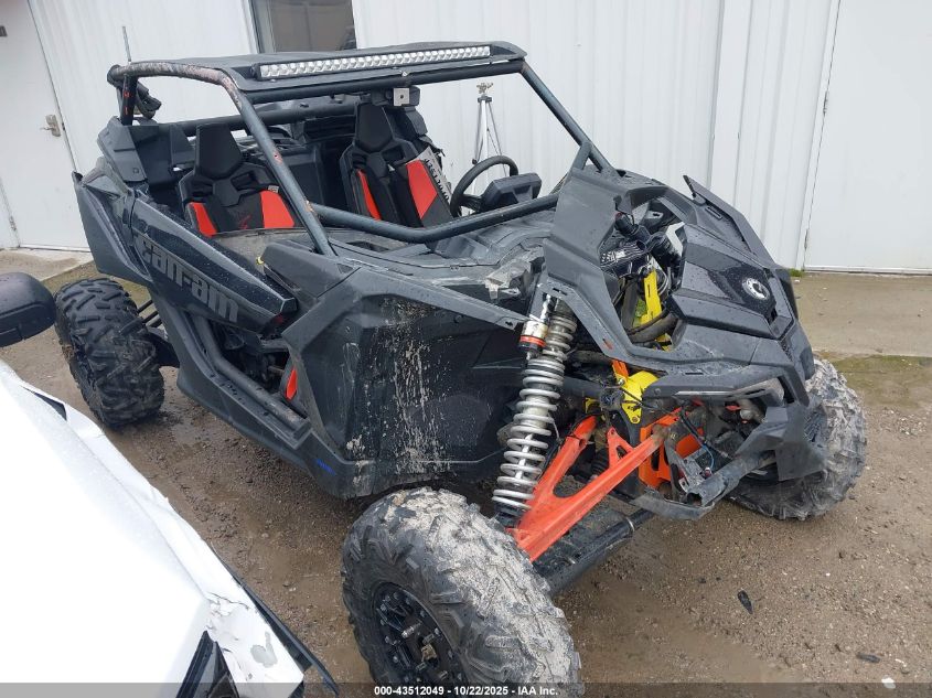 2020 Can-Am MAVERICK X3