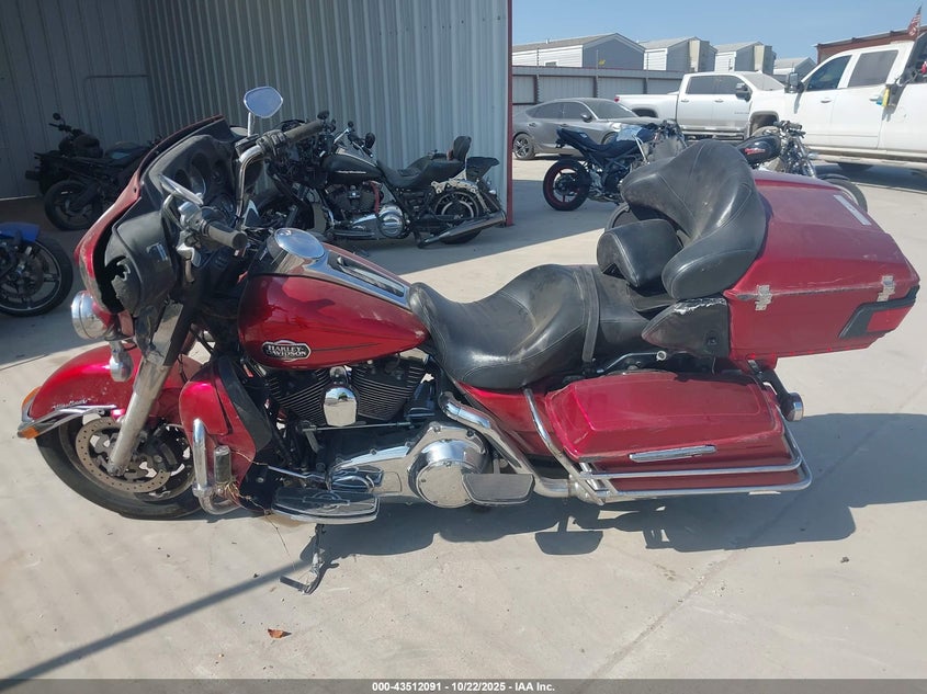 1HD1FC4138Y701652 2008 HARLEY-DAVIDSON ELECTRA GLIDE photo no. 12