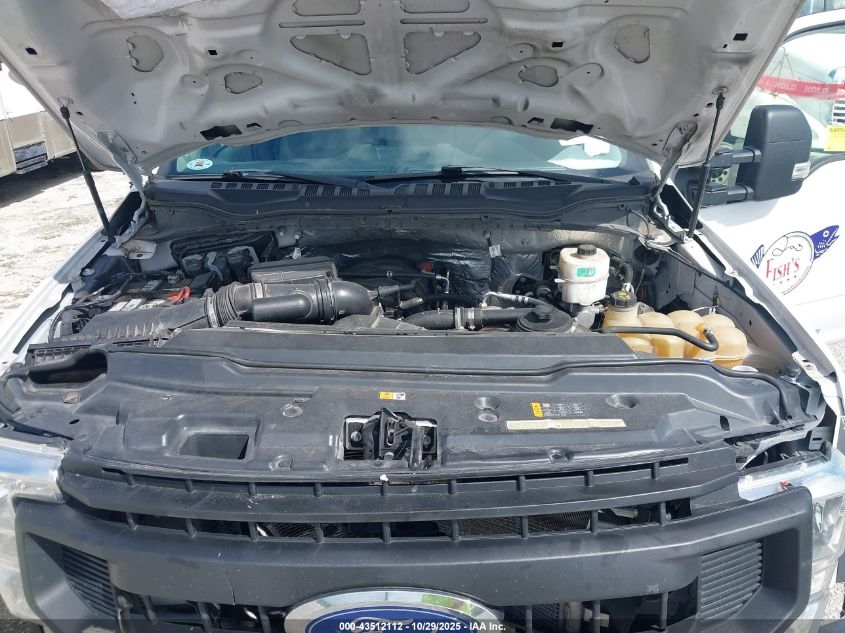 2022 Ford F-550 Chassis Xl VIN: 1FDUF5GNXNED56265 Lot: 43512112