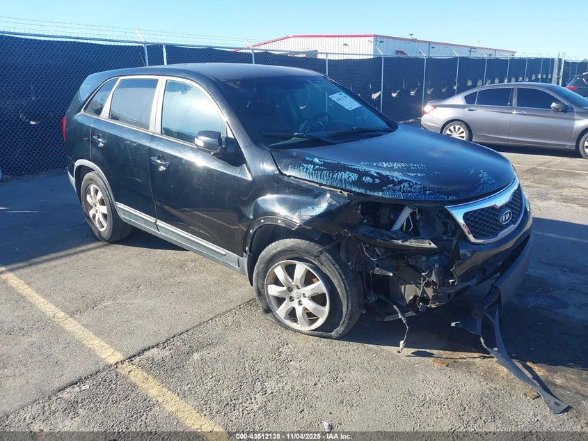2013 KIA SORENTO LX - 5XYKT3A18DG373375