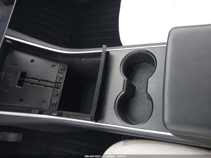 2021 Tesla Model Y Long Range Dual Motor All-Wheel Drive VIN: 5YJYGDEEXMF074205 Lot: 43512233