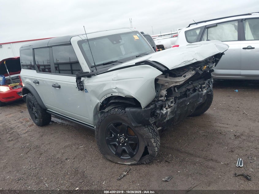 FORD BRONCO BLACK DIAMOND