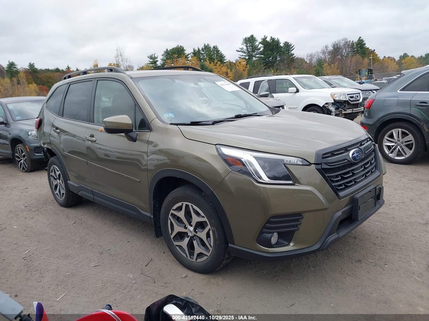 SUBARU FORESTER PREMIUM