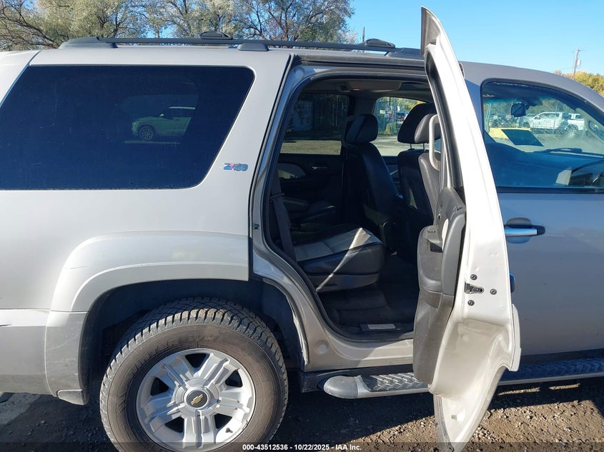 2008 Chevrolet Tahoe Lt VIN: 1GNFK13028R172857 Lot: 43512536