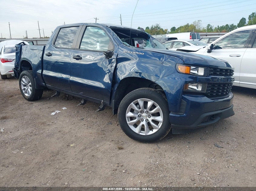 CHEVROLET SILVERADO 1500 2WD SHORT BED CUSTOM