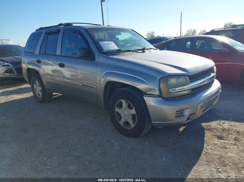 1GNDT13S522161051 2002 Chevrolet Trailblazer Ls auction photo 1