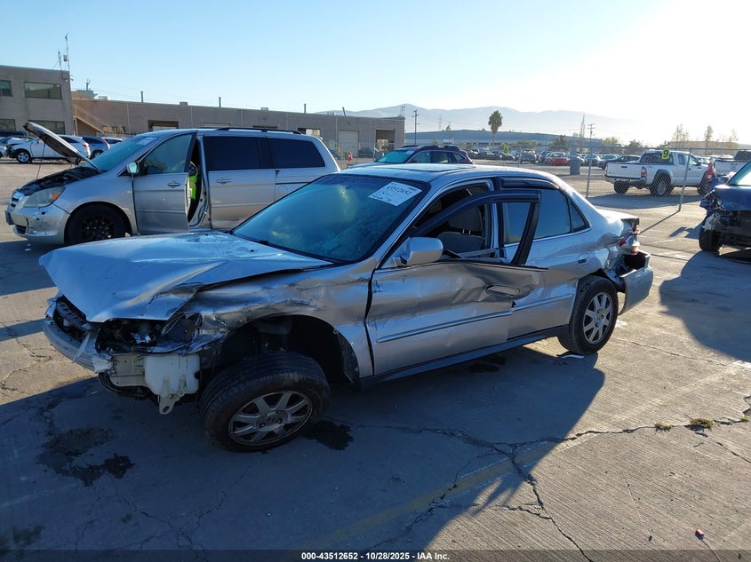 1HGCG66832A027796 2002 HONDA ACCORD photo no. 2