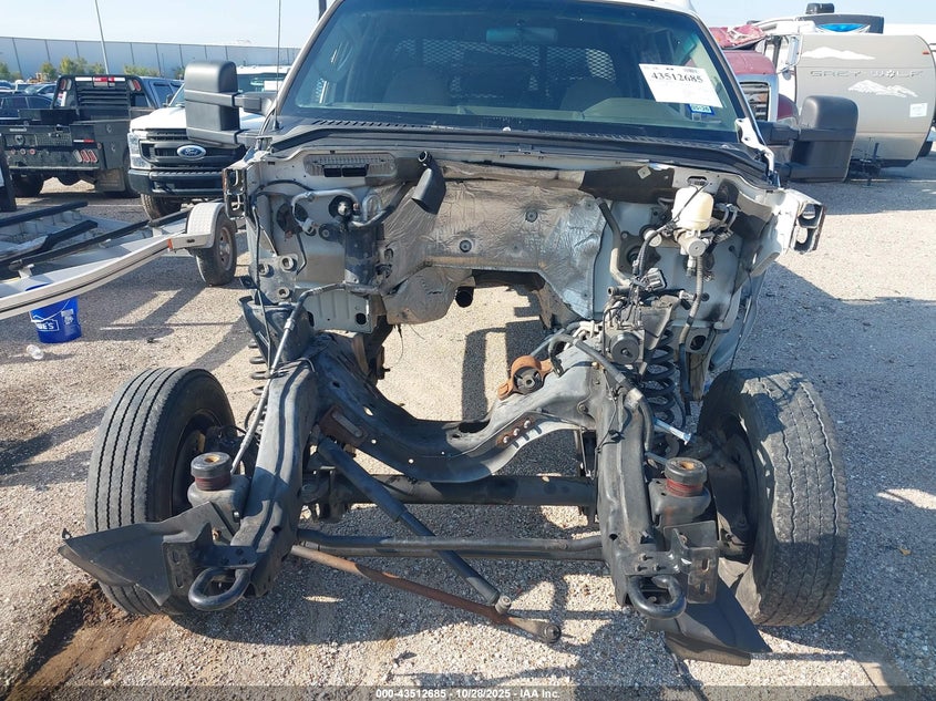 2010 Ford F-450 Chassis Lariat/Xl/Xlt VIN: 1FDAW4GR2AEB17156 Lot: 43512685