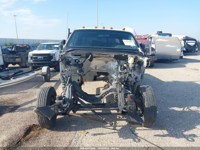 2010 Ford F-450 Chassis Lariat/Xl/Xlt VIN: 1FDAW4GR2AEB17156 Lot: 43512685