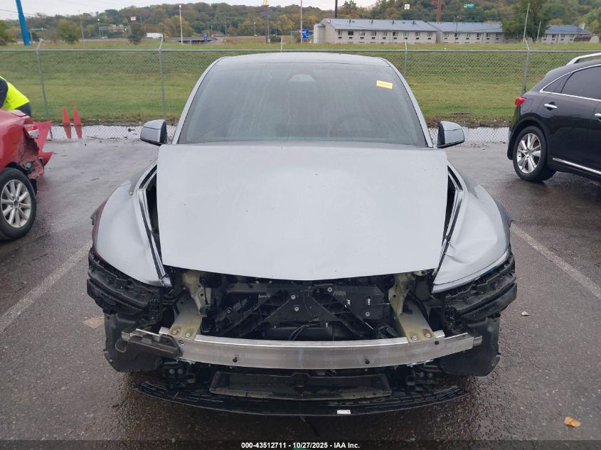 2026 Tesla Model Y Long Range Dual Motor All-Wheel Drive/Long Range Launch Series VIN: 7SAYGDEE4TF332686 Lot: 43512711