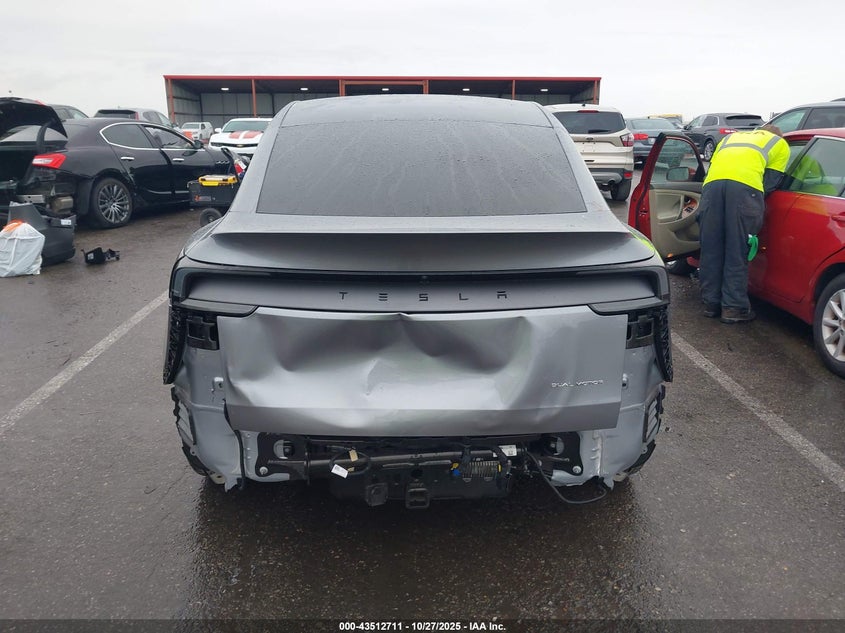 2026 Tesla Model Y Long Range Dual Motor All-Wheel Drive/Long Range Launch Series VIN: 7SAYGDEE4TF332686 Lot: 43512711